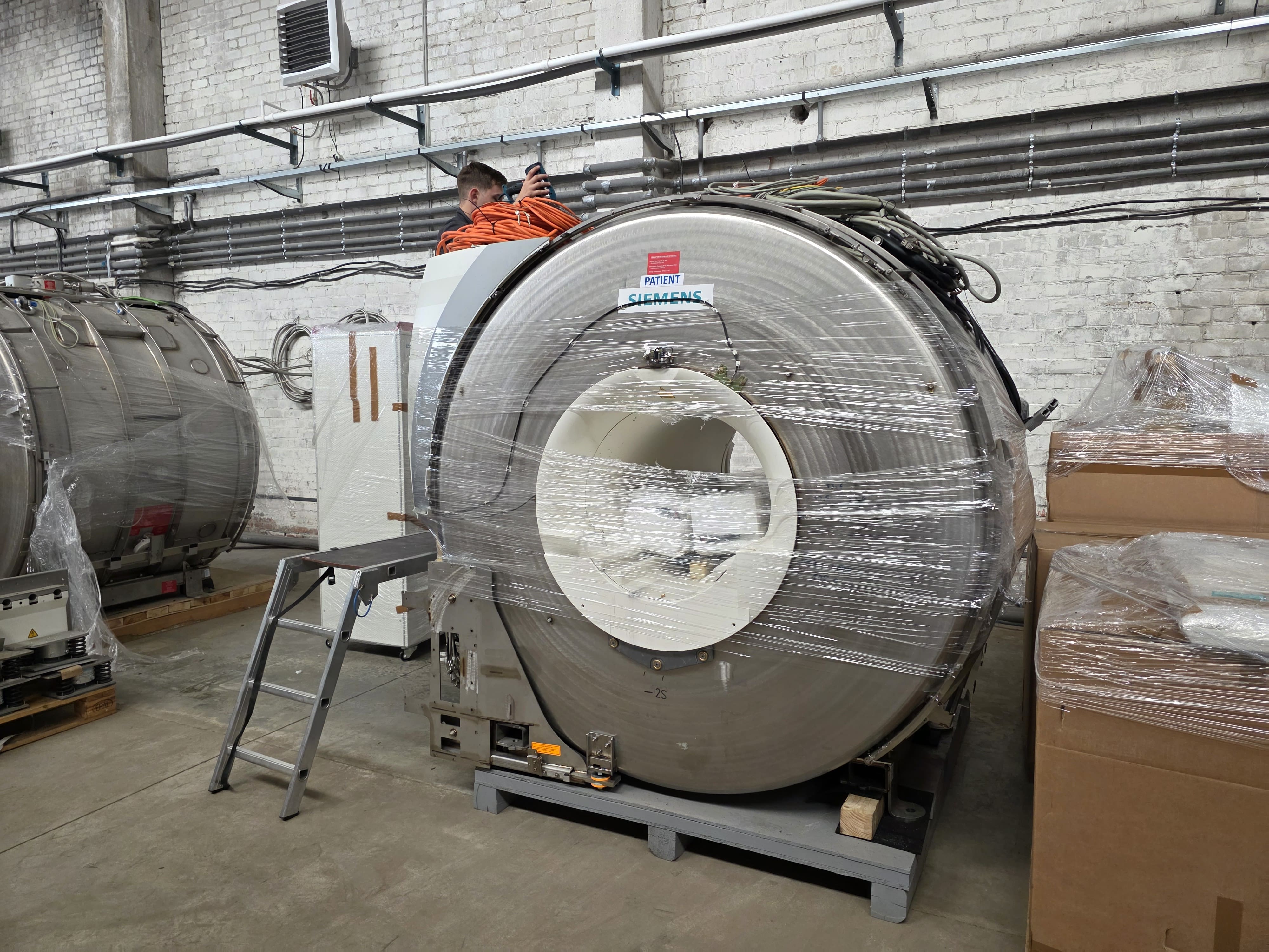 Поставка МРТ Siemens Magnetom Avanto 1,5Т 26 сентября 2025г