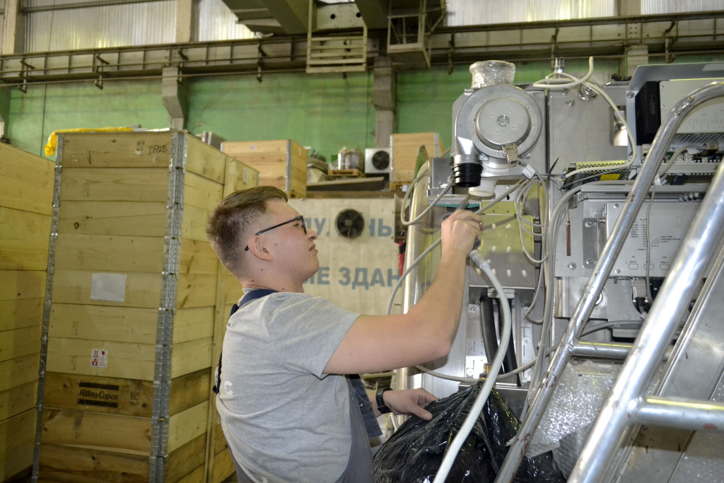 Поставка МРТ Siemens MAGNETOM Avanto fit 1,5Тл 1 октября 2024 Поставка МРТ Siemens MAGNETOM Avanto fit 1,5Тл 1 октября 2024